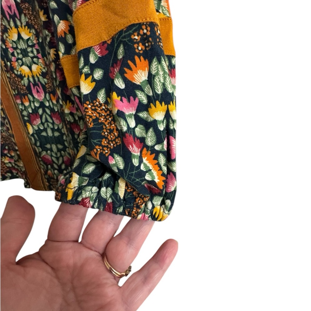 Matilda Jane Floral Design Long Sleeve Tunic Size S, p2p 20”,  L 30.5”, Slv 25” - Picture 2 of 6